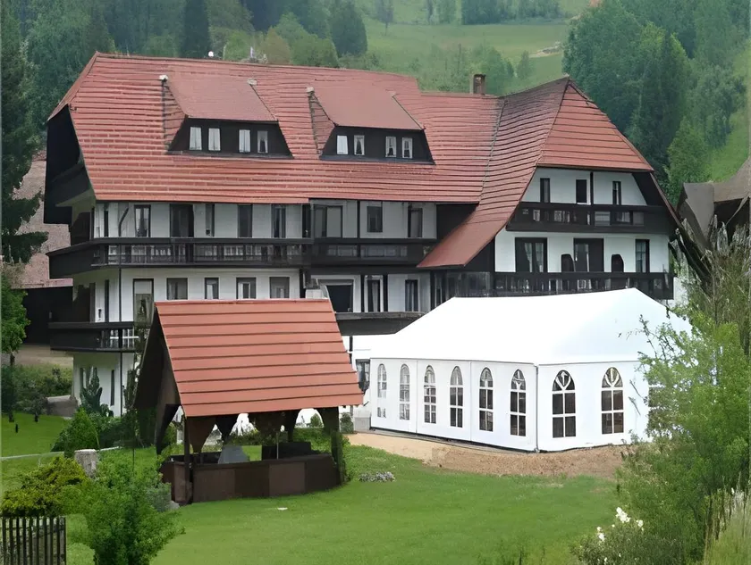 Boutique Wellnesshotel Landmann - Image 1