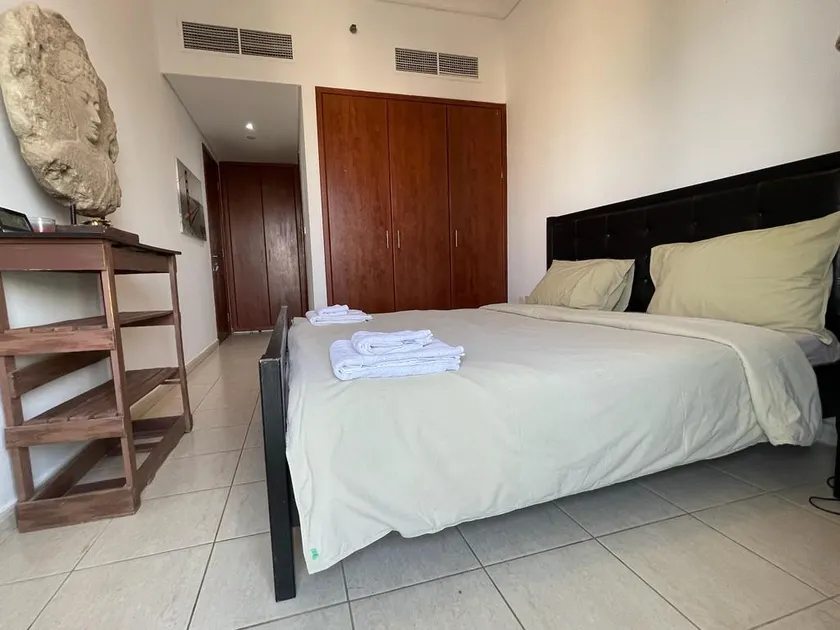 METRO - Cozy & Modern 1BR Apartment In JLT - Image 1