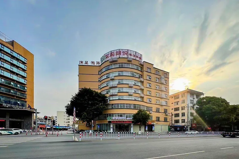 City Comfort Inn (Chongzuo Fusui) - Image 1