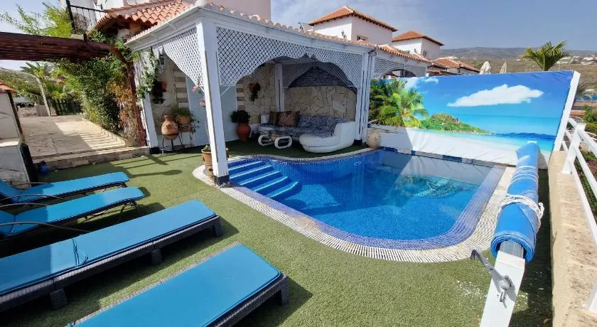 Villa Habibi Luxury 5B - Image 1