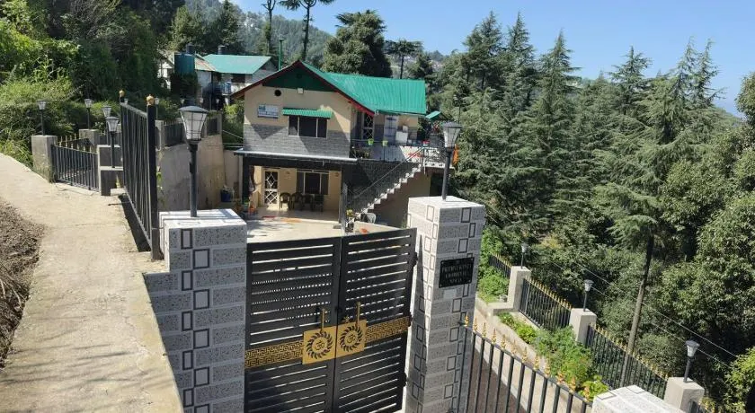 Aditya Homestay Dalhousie - Image 1