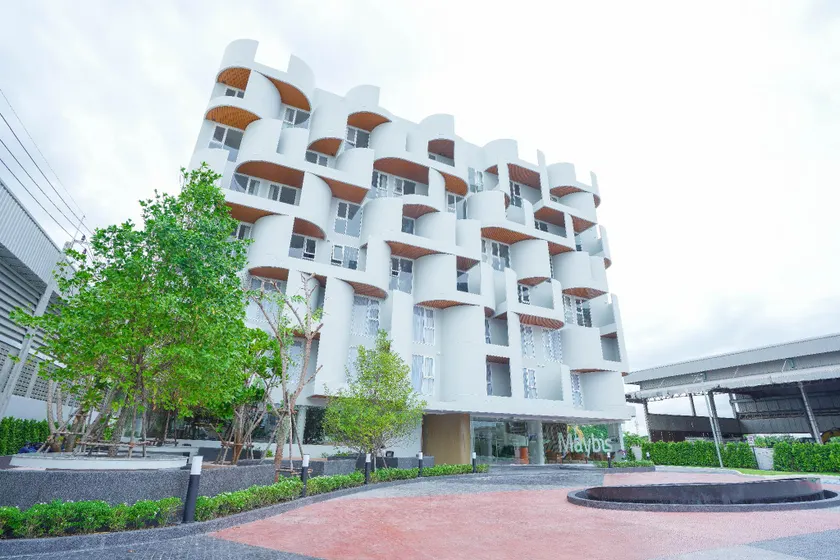 Maybis Hotel - Image 1