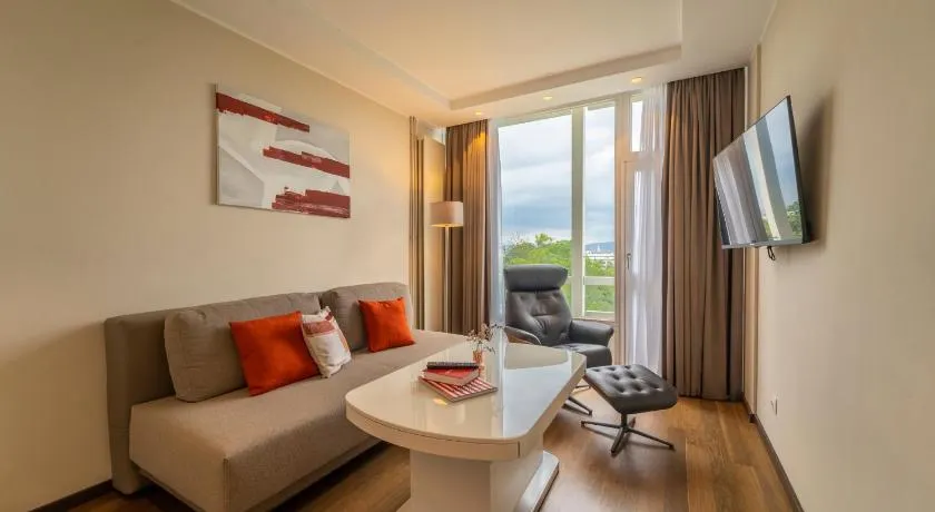 Pakat Residences - Image 1