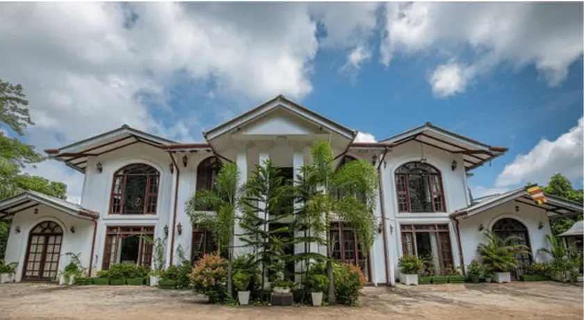 Cinnamon Crest Resort & Ayurveda Spa - Image 1
