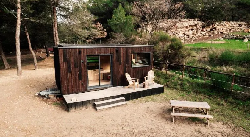 Regagnas - Parcel Tiny House - Tiny House proche de Marseille au cœur d'une chèvrerie MAE-8111 - Image 1