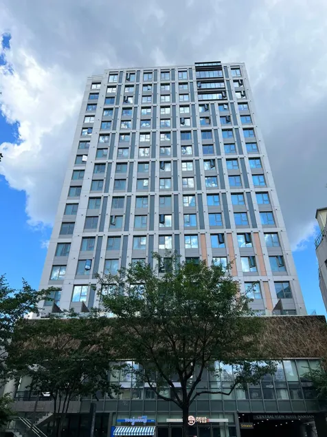 Theshare Residence - Image 1