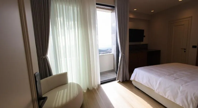 Dion Boutique Hotel - City Center - Image 1
