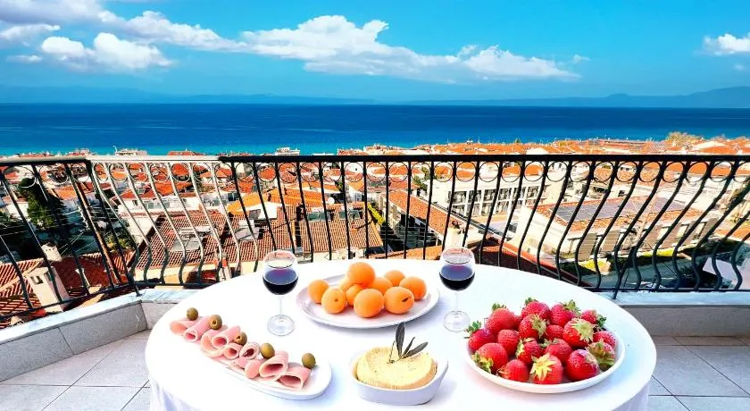 Rona Vista Suites amazing seaview 1 - Image 1