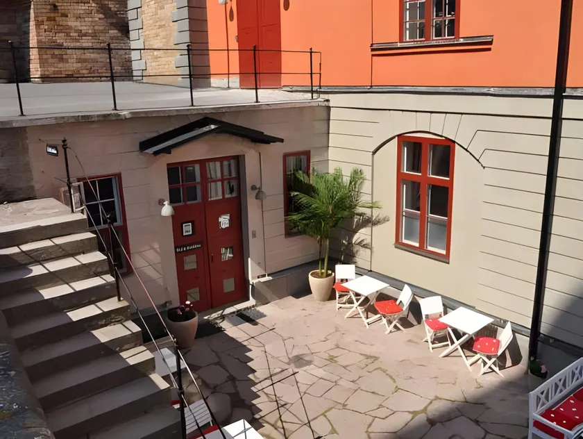 Kastellet Bed & Breakfast - Image 1