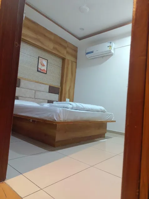 hotel Rishva - Image 1