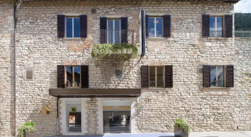 Hotel San Francesco e il lupo - Image 1