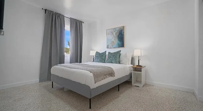 Elegant Wynwood Flats - Image 1