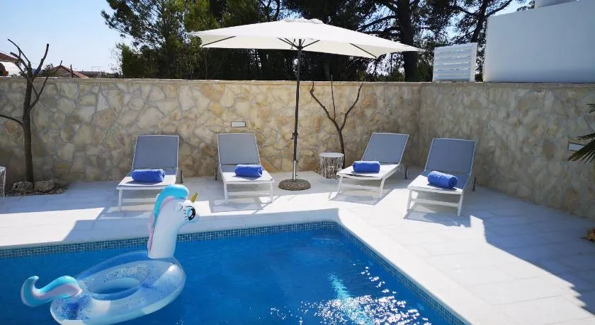 La Villa du Soleil - Image 1