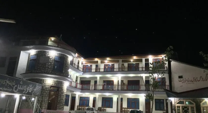 Larosh Hotel Kalam لاروش ہوٹل - Image 1