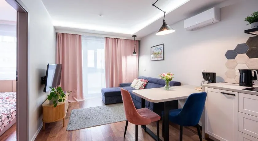 Republiki Korczakowskiej Apartamenty - Image 1