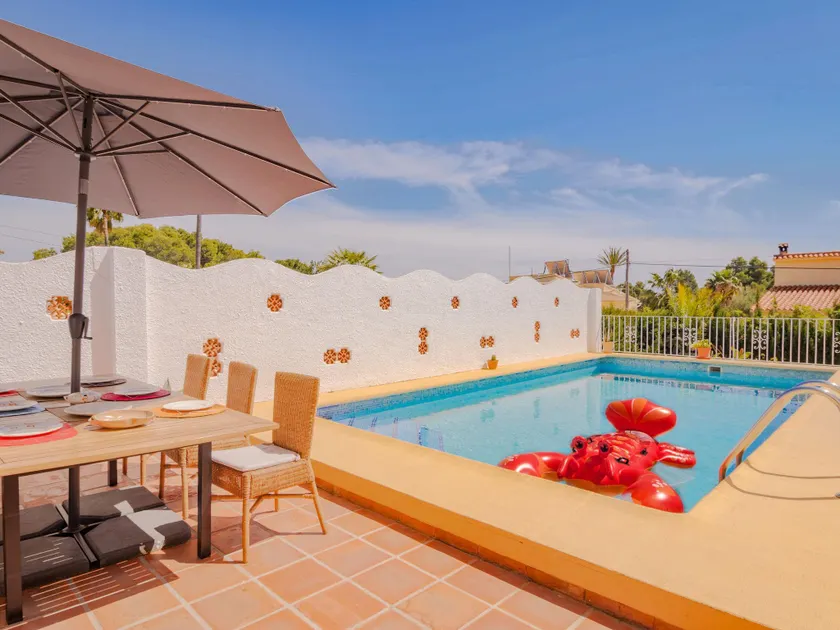 Beautiful villa on 2 levels with private swimming pool near Benissa - Image 1
