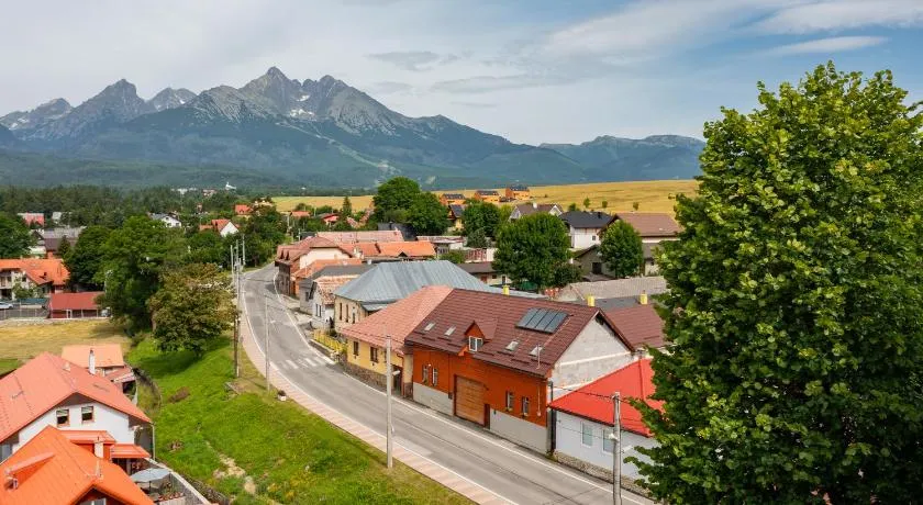 Residence Ružbaský - Comfort Stay with Private Parking - Image 1