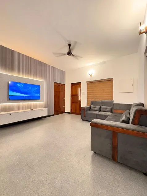 Lulu Mall Side Modern 2BR | Ideal for Long Stay - Image 1