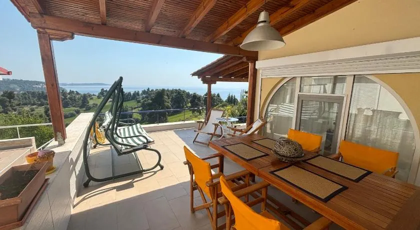 C&C private beach & vista - Image 1