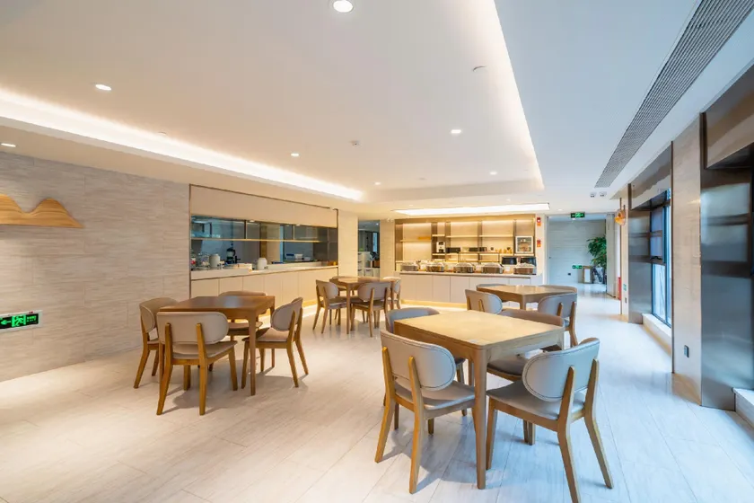 Ji Hotel Xiamen South Tongan Huancheng Road - Image 1