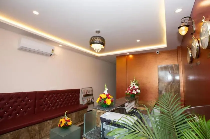 HOTEL VIJAYA LAKSHMI RESIDENCY - YESHWANTHPUR - Image 1