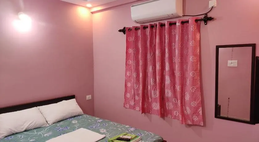 INDRAYANI GUEST HOUSE - Image 1