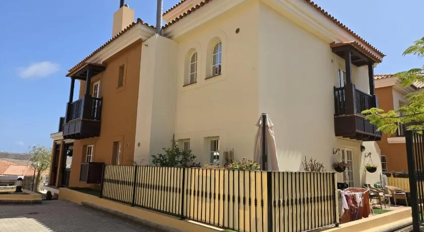 Anastacia Studio - Image 1