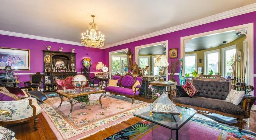 Matthews Manor Bed & Breakfast - Image 1
