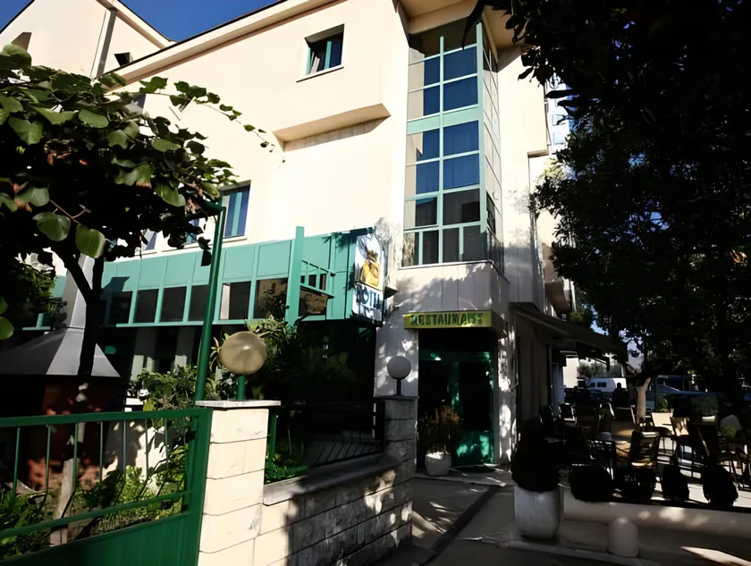 Hotel MB - Image 1