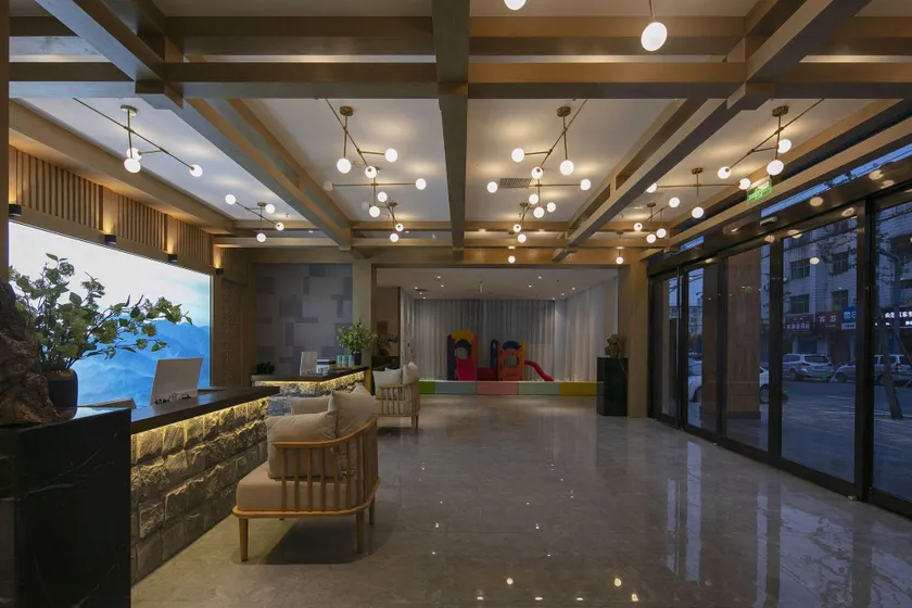 Dengfeng Moshe Hotel - Image 1