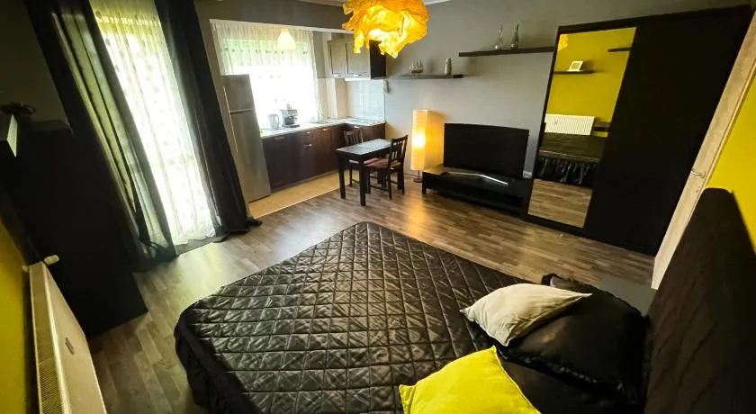 Prima Residence Apartment - Image 1