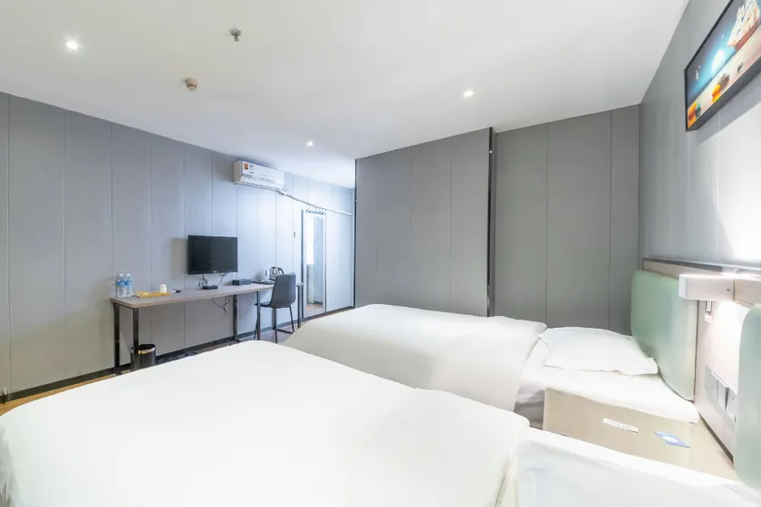 Fengyuan Boutique Hotel - Image 1