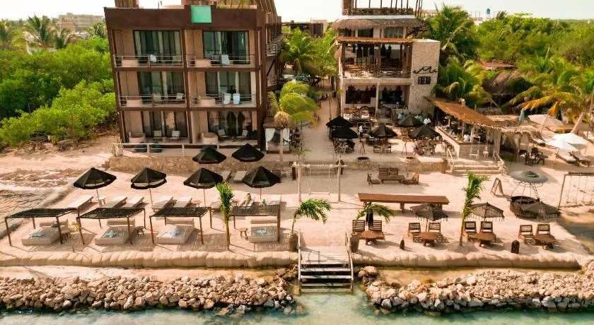 AWA Holbox Hotel Boutique - Beach Front - Image 1