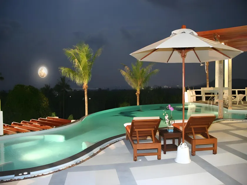 Grand Hill Residence - Image 1