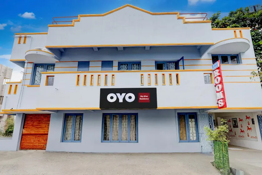 Hotel O Sky Blue Residency - Image 1
