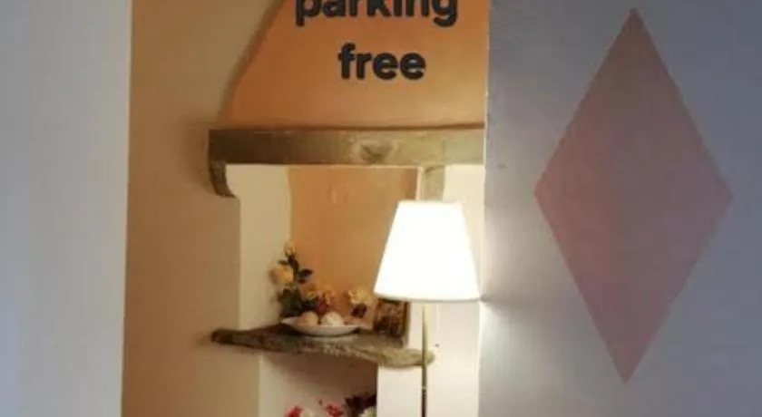 La Piccola Oasi con parcheggio - Image 1