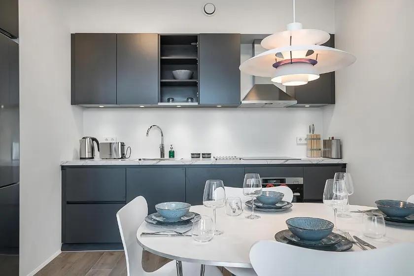 Luxury One Bedroom Apartment with City view SIF - Image 1