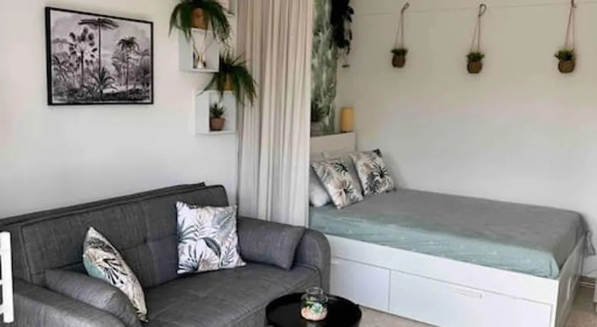 Orangers - Bord de mer - Studio cosy 4 personnes - Image 1
