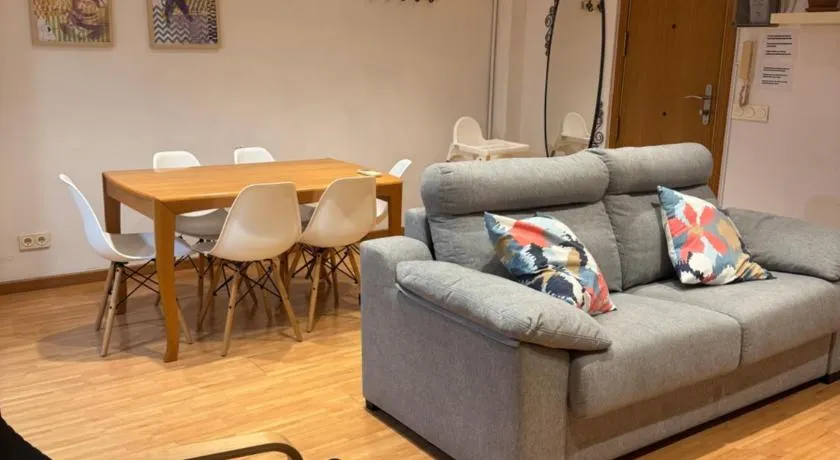 Acogedor apartamento en Barcelona - Image 1