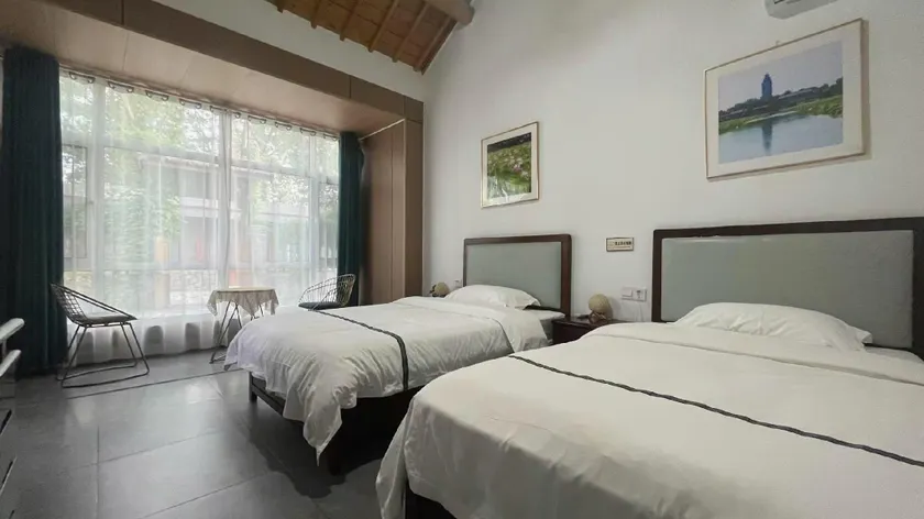 Qingheyuan Hotel - Image 1
