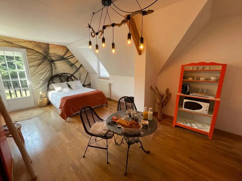 Belle Chambre Double ORANGE Tout Bonnement Bien - Image 1