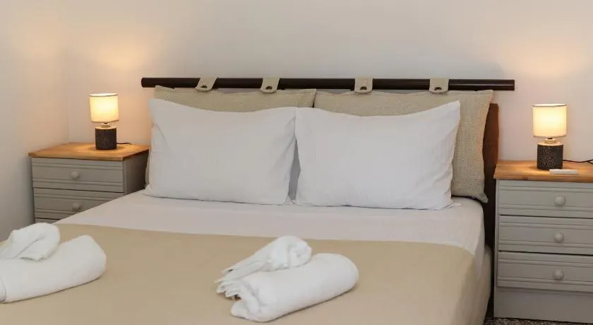 Aira Apartments - Image 1
