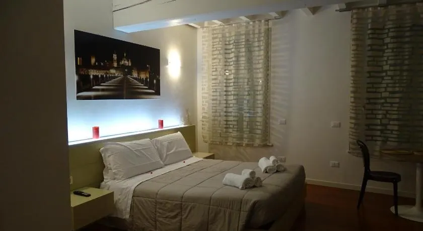 Suite Alcova - Image 1