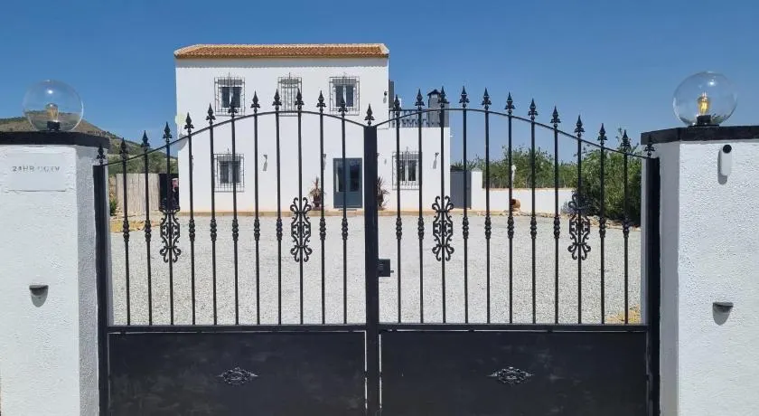 B&B Casa Blanca Oria - Image 1