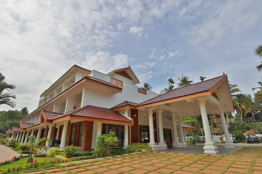 Lagoona Beach Resort, Kovalam - Image 1