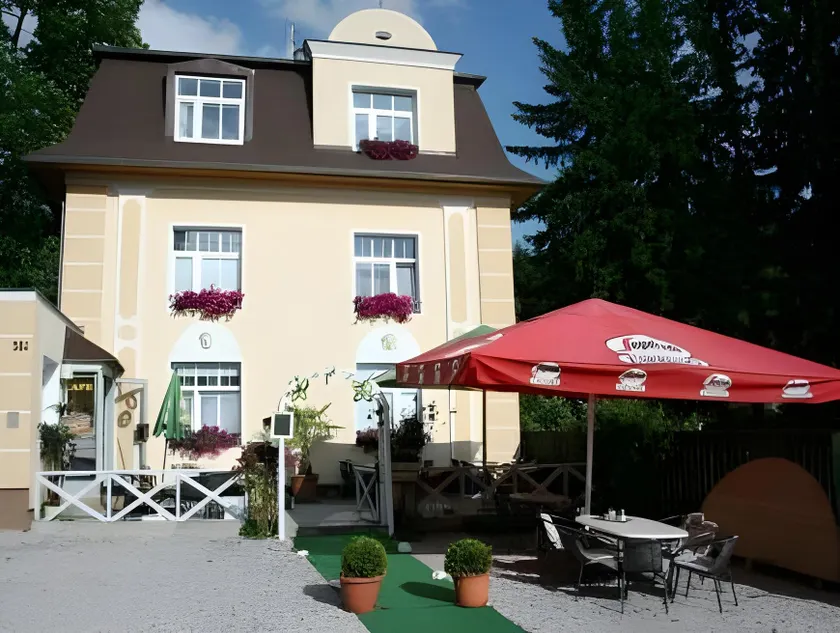 Villa Meteor - Image 1
