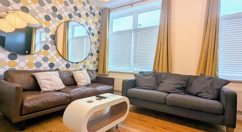 Ramsgate Retreat - ultra modern 3 bed - Image 1