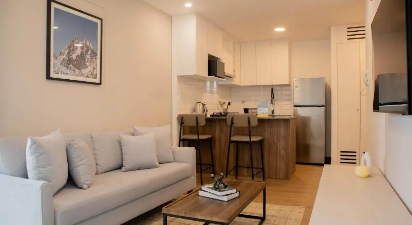 1BR Apartment near Malecon in Miraflores by Wynwood House - Image 1