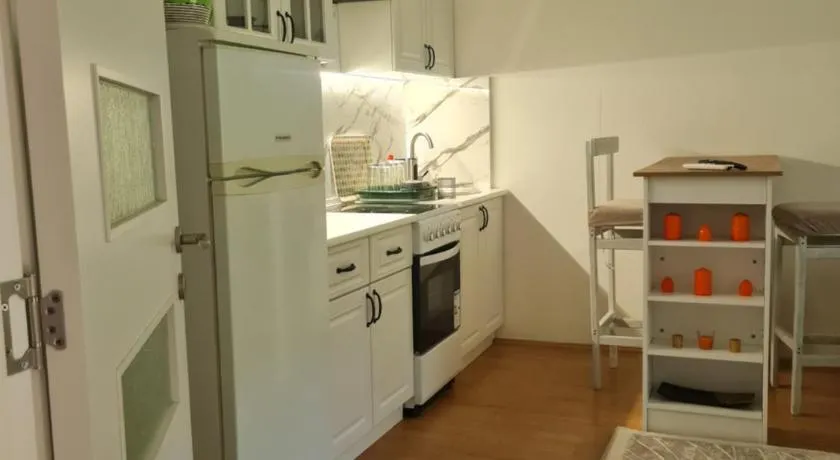 G - Apartments - Image 1