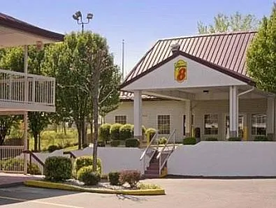 SureStay by Best Western Atlanta Northeast - Image 1